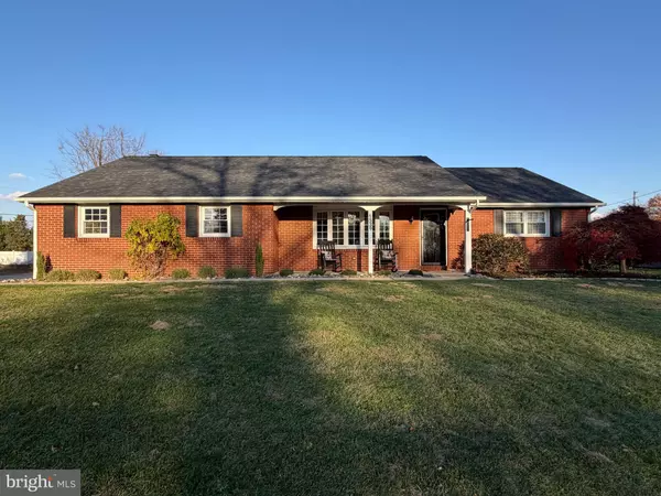 1539 SWAMP PIKE, Gilbertsville, PA 19525