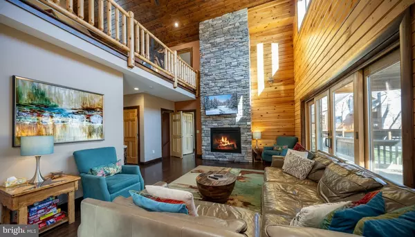 Mc Henry, MD 21541,19 GREENSIDE CT