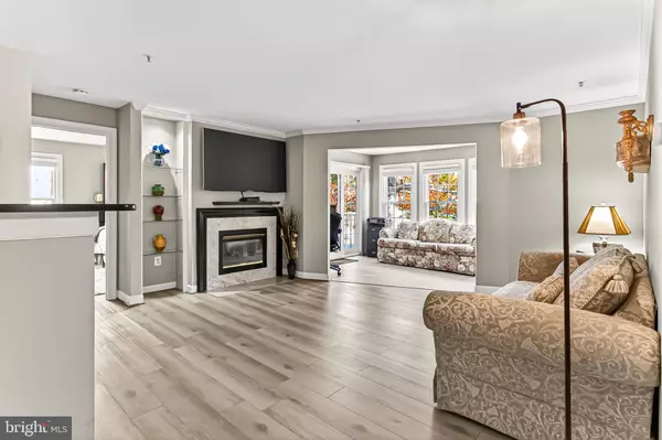 Fairfax, VA 22033,12213 FAIRFIELD HOUSE DR #506B