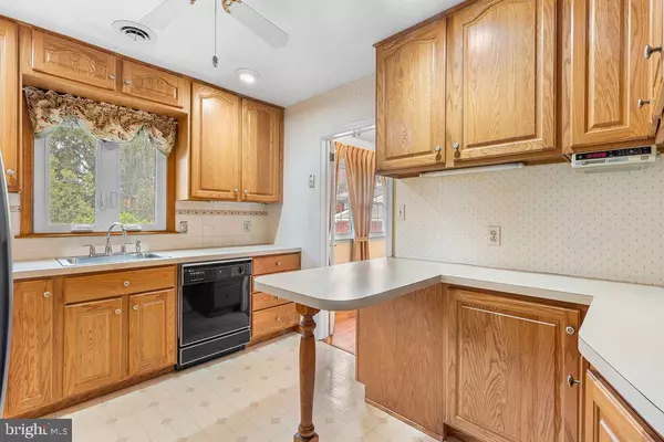 Wilmington, DE 19808,2721 FAWKES DR