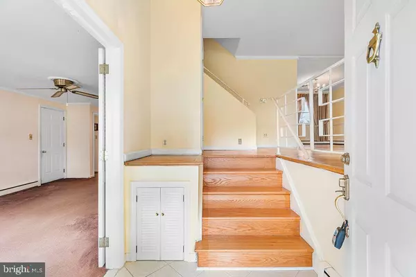 Wilmington, DE 19808,2721 FAWKES DR