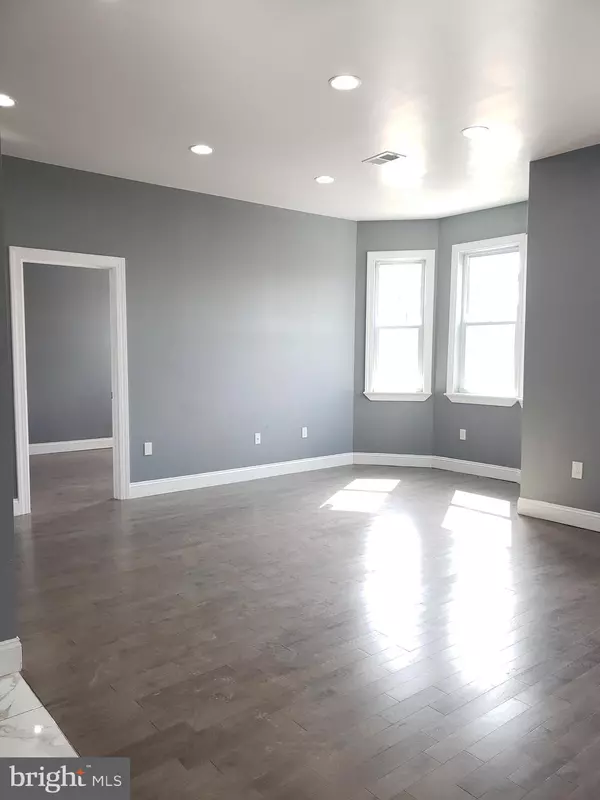 Philadelphia, PA 19143,5109-11 WOODLAND AVE #FLR #2