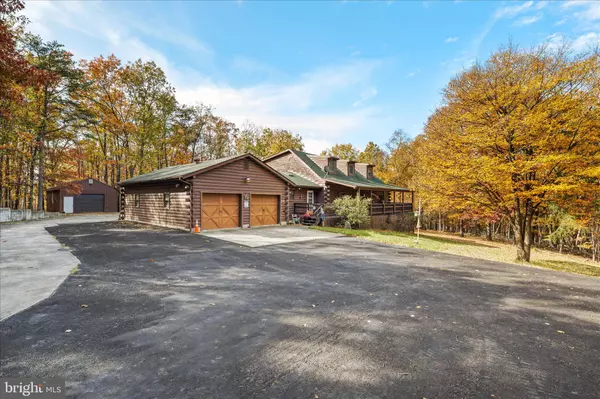 Berkeley Springs, WV 25411,4176 TIMBER RIDGE RD
