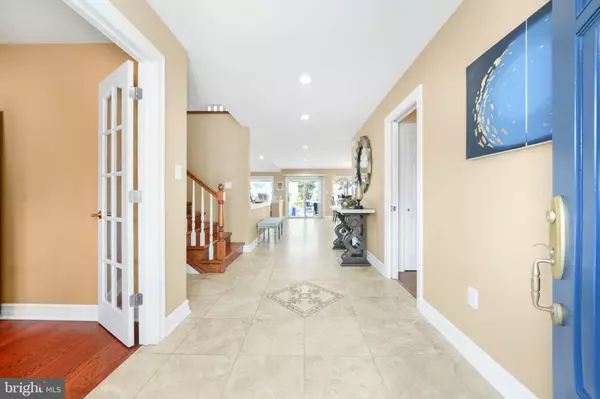 Forked River, NJ 08731,814 ENSIGN DR