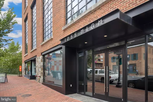 Washington, DC 20007,1055 WISCONSIN AVE NW #4E