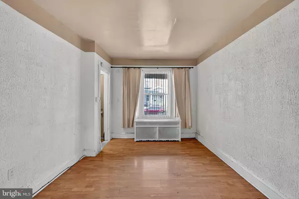 Philadelphia, PA 19140,4549 N 13TH ST