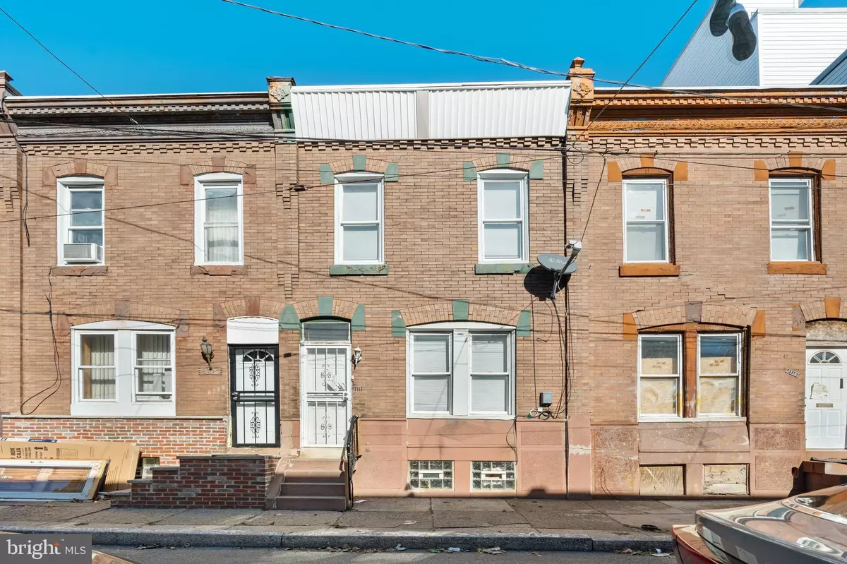 Philadelphia, PA 19145,2117 PIERCE ST