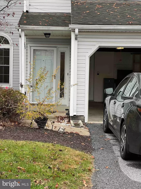 Harrisburg, PA 17111,6247 SPRING KNOLL DR