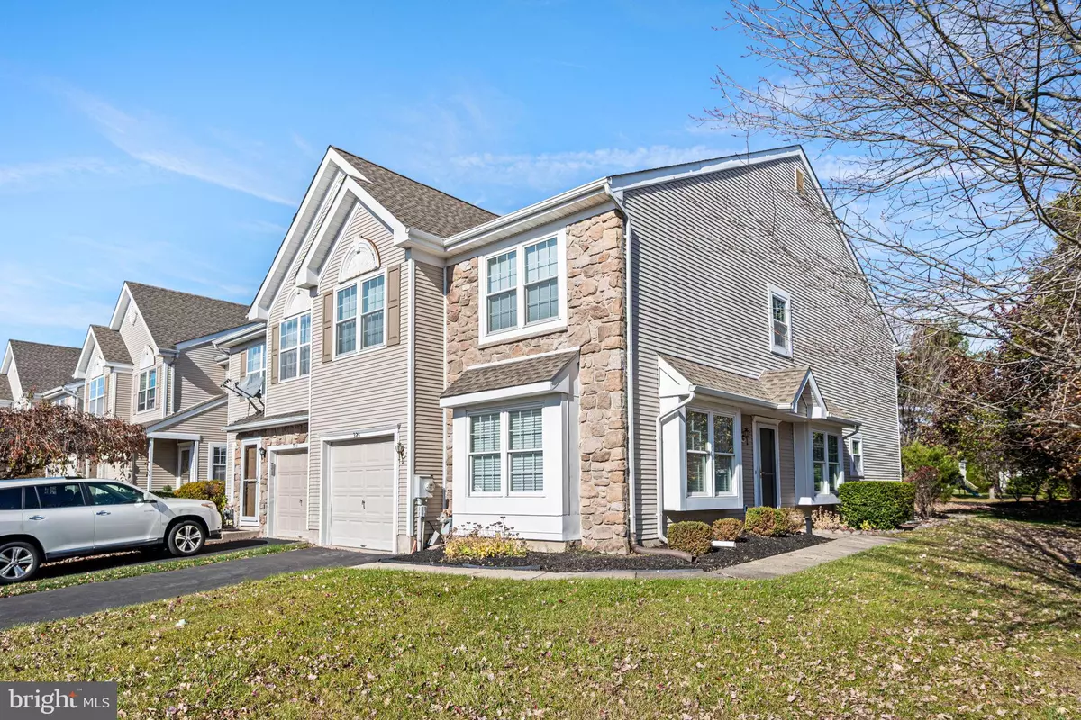 Newtown, PA 18940,324 MONTEREY PL