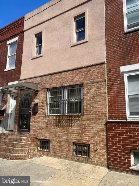 2227 S DARIEN ST, Philadelphia, PA 19148