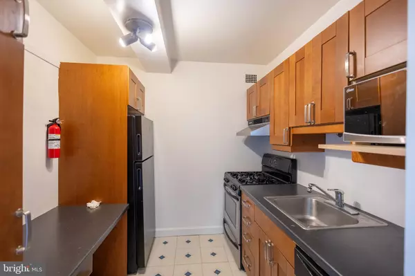 Washington, DC 20016,4201 CATHEDRAL AVE NW #1219E