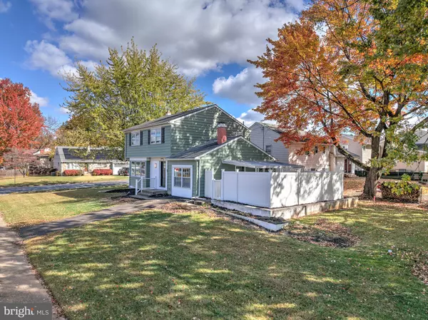 Lansdale, PA 19446,323 EDGEWOOD AVE