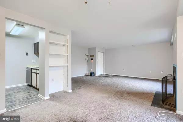 Glen Burnie, MD 21060,1109 CASTLE HARBOUR WAY #2D