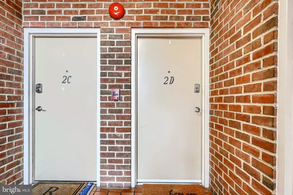 Glen Burnie, MD 21060,1109 CASTLE HARBOUR WAY #2D