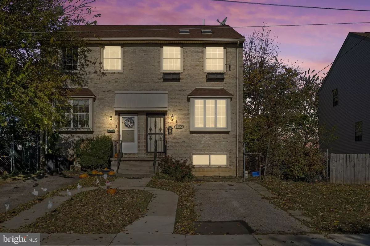 Philadelphia, PA 19135,6502 DITMAN ST