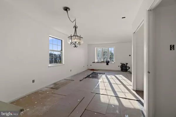 Philadelphia, PA 19135,6502 DITMAN ST