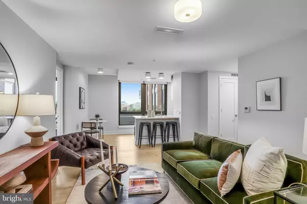 1211 VAN ST SE #501, Washington, DC 20003