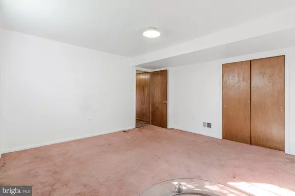 Temple Hills, MD 20748,4605 WESTRIDGE PL