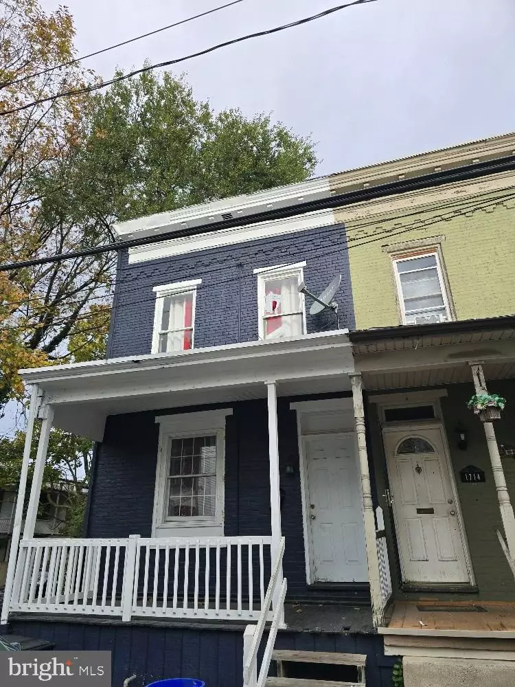 Harrisburg, PA 17103,1712 CARNATION ST