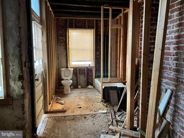 Wilmington, DE 19802,600 W 20TH ST