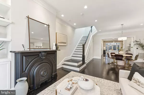 1618 CORCORAN ST NW, Washington, DC 20009