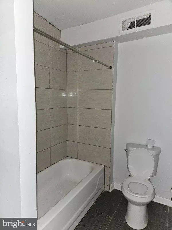 Philadelphia, PA 19121,2007 N 17TH ST #3