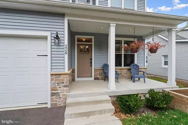 Severna Park, MD 21146,596-A WEST DR