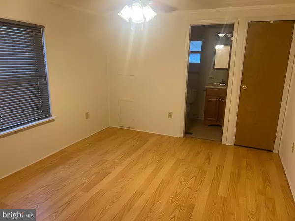 Buena, NJ 08310,577 MILES STANDISH LN