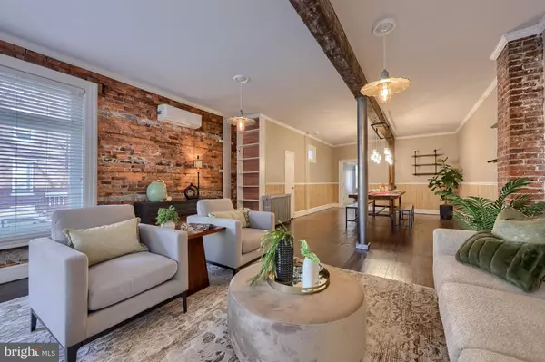 Lancaster, PA 17603,658 W WALNUT ST