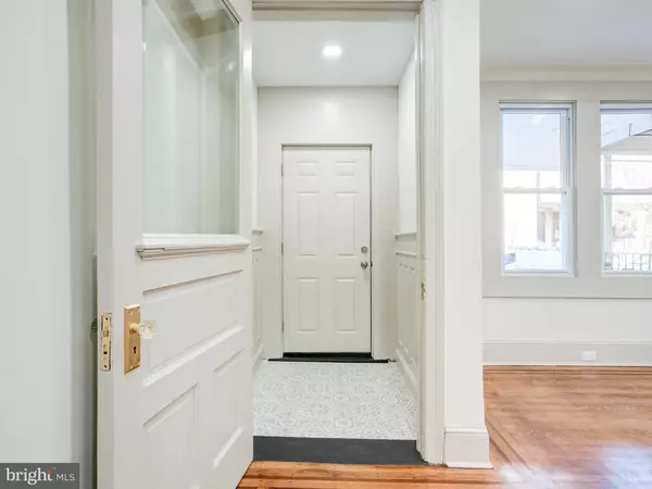 Philadelphia, PA 19143,1334 S 51ST ST