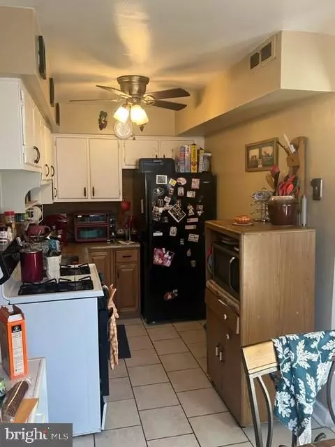 Philadelphia, PA 19135,6349 EDMUND ST