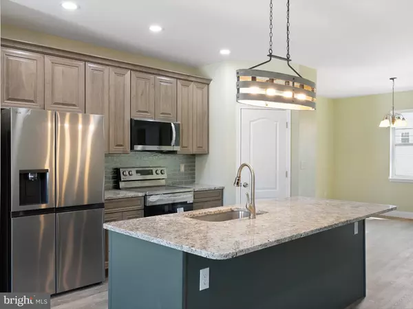 Wilmington, DE 19802,590 W THIRTIETH ST