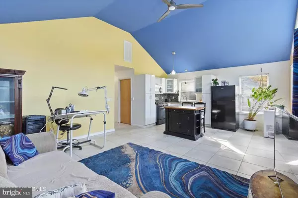 Lanoka Harbor, NJ 08734,833 RODGERS ST