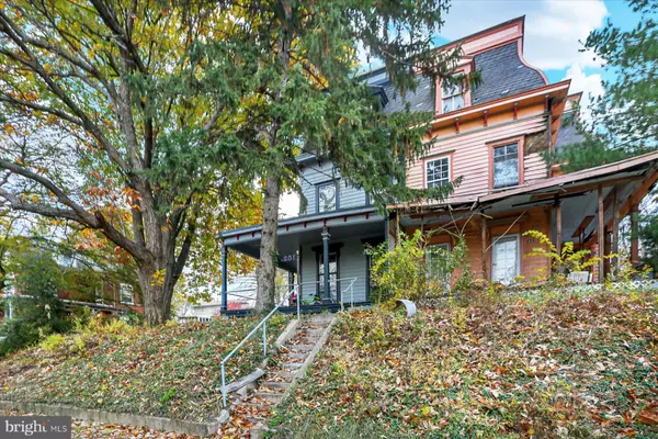 Steelton, PA 17113,251 S 4TH ST