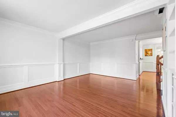 Woodbridge, VA 22192,3294 WYNDALE CT