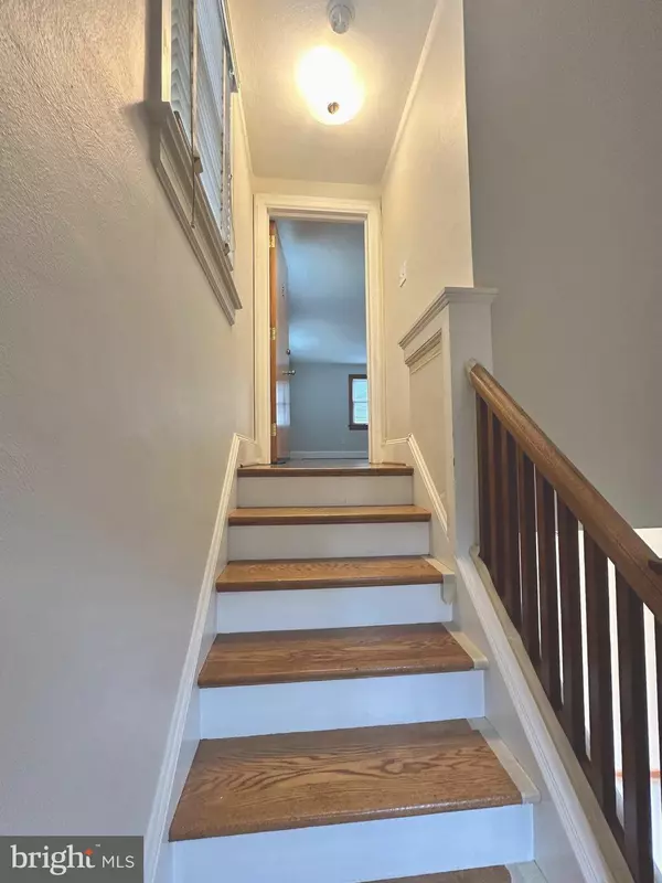 Ewing, NJ 08638,1009 PARKSIDE #2