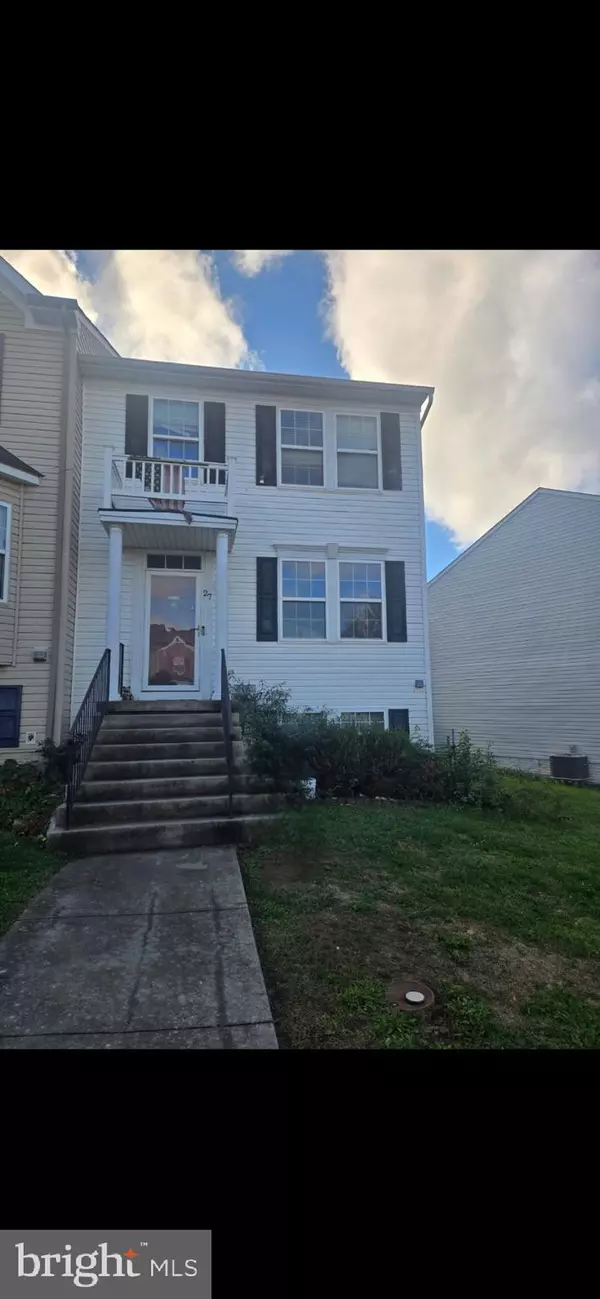 27 LITCHFIELD LN W, Martinsburg, WV 25405