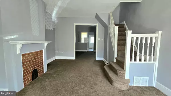 Philadelphia, PA 19120,207 W LOUDON ST