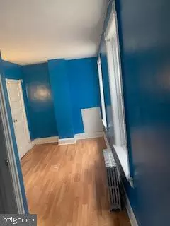 Trenton, NJ 08611,68 BARNT AVE