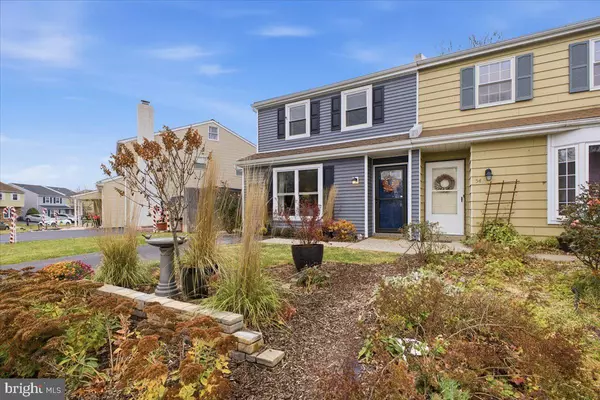 56 DEWSBURY LN, Quakertown, PA 18951