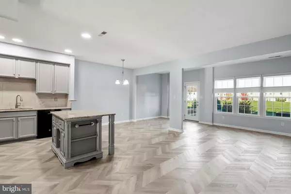 Hamilton, NJ 08619,125 SUNDANCE DR