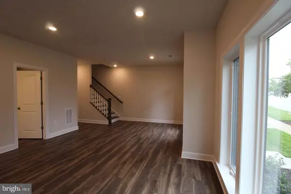 Ashburn, VA 20148,22466 FOUNDATION DR