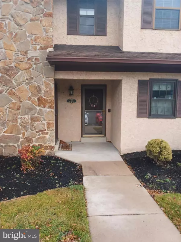 Woodbury, NJ 08096,16 N MAPLE ST #A-5