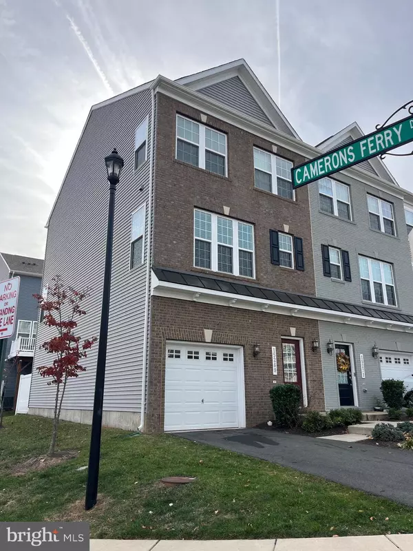 Haymarket, VA 20169,15269 CARTERSVILLE CT