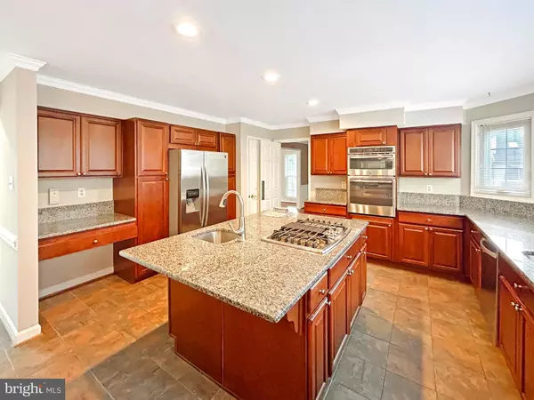 Gaithersburg, MD 20882,20311 ROSEMEADOW CT