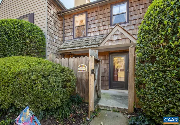 Charlottesville, VA 22901,722 MERION GREENE