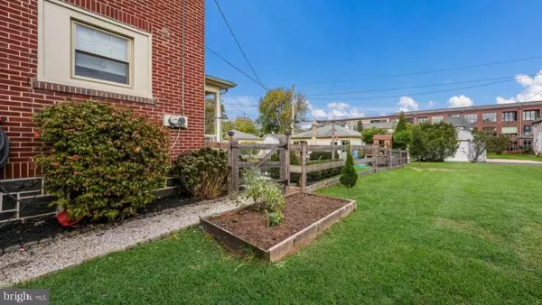 Lansdale, PA 19446,911 COLUMBIA AVE