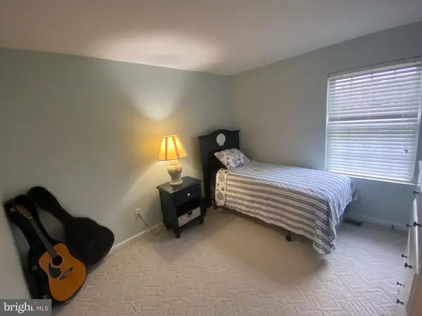 Georgetown, DE 19947,13 FAIRWAY AVE