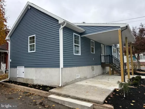 Pine Grove, PA 17963,153 N TULPEHOCKEN ST