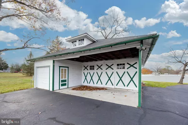 Harleysville, PA 19438,323 BROAD ST